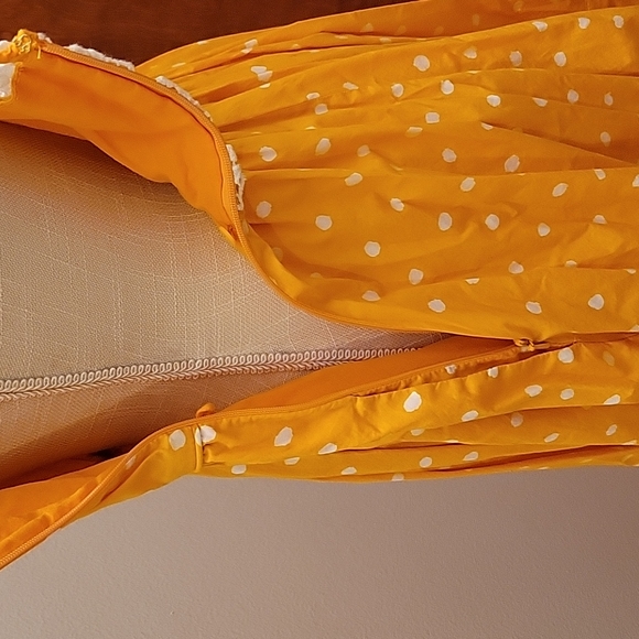 Moulinette Soeurs Anthropologie Melora Yellow Polka Dot Dress in size 2 - Picture 12 of 16
